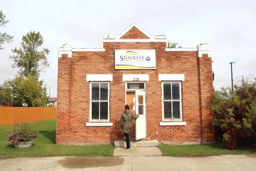 Credit Union in Minto closing doors
