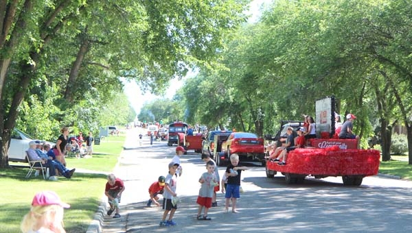 Despite some inclement weather, Boissevain’s Canada Day festivities on Sunday, July 1 were successful once again. After the Show and Shine Car Show was cut short due to rain, the sun came out for the Lions Parade in the afternoon. The evening entertainment was delayed when some dark clouds rolled in, but a large crowd still came out to enjoy the Parade of Flags, bouncy castles, food and more. The day was capped off by a wonderful fireworks display.
