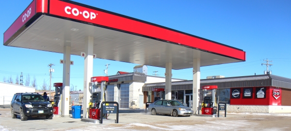 Wednesday, February 12 was the long-awaited opening of the remodeled gas bar/c-store on Mill Road. The work commenced in the fall of 2019, and included adding more pumps and renovating the inside of the store. The only remaining part is the car wash, which should be finished by the end of the month. 