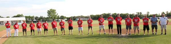 On June 8, Boissevain Minor Ball held a celebration for the 50th anniversary of Baseball Manitoba just before the Centennials home opener against the Souris Cardinals. As a part of the festivities, they honoured Boissevain’s Hall of Fame members, both the 1991-96 Centennials and their player/manager Ken Pringle, with an on-field ceremony. Eighteen former Centennials in the Hall of Fame, plus team founders made it out to the Baseball Manitoba’s 50th anniversary celebration in Boissevain. (L-R): Ryan Albrecht, Junior Brake, Donnie Vandoorne, Ken Pringle, Todd Turner, Ryan Bell, Curt Gray, Greg Workman, Kevin Wood, Lee Sprott, Darin Martin, Dan Ransom, Al Hicks, Jeff Ransom, Jay Ransom, Chris Graham, Keith Forsyth, Murray Duncan, Ivan Strain.                                         