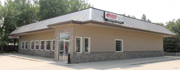 The vacant old Border Town Restaurant, located along Hwy #10 in Boissevain will re-open as a Chicken Chef franchise later this fall.